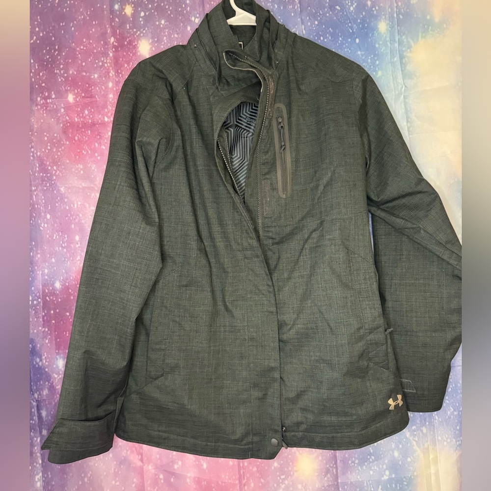 Men’s under Armour jacket 🛍